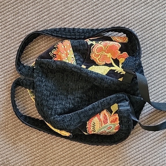 Small Vegan Convertible Boho Tapestry Backpack Sling Bag Purse 11×12.5 - Picture 3 of 7
